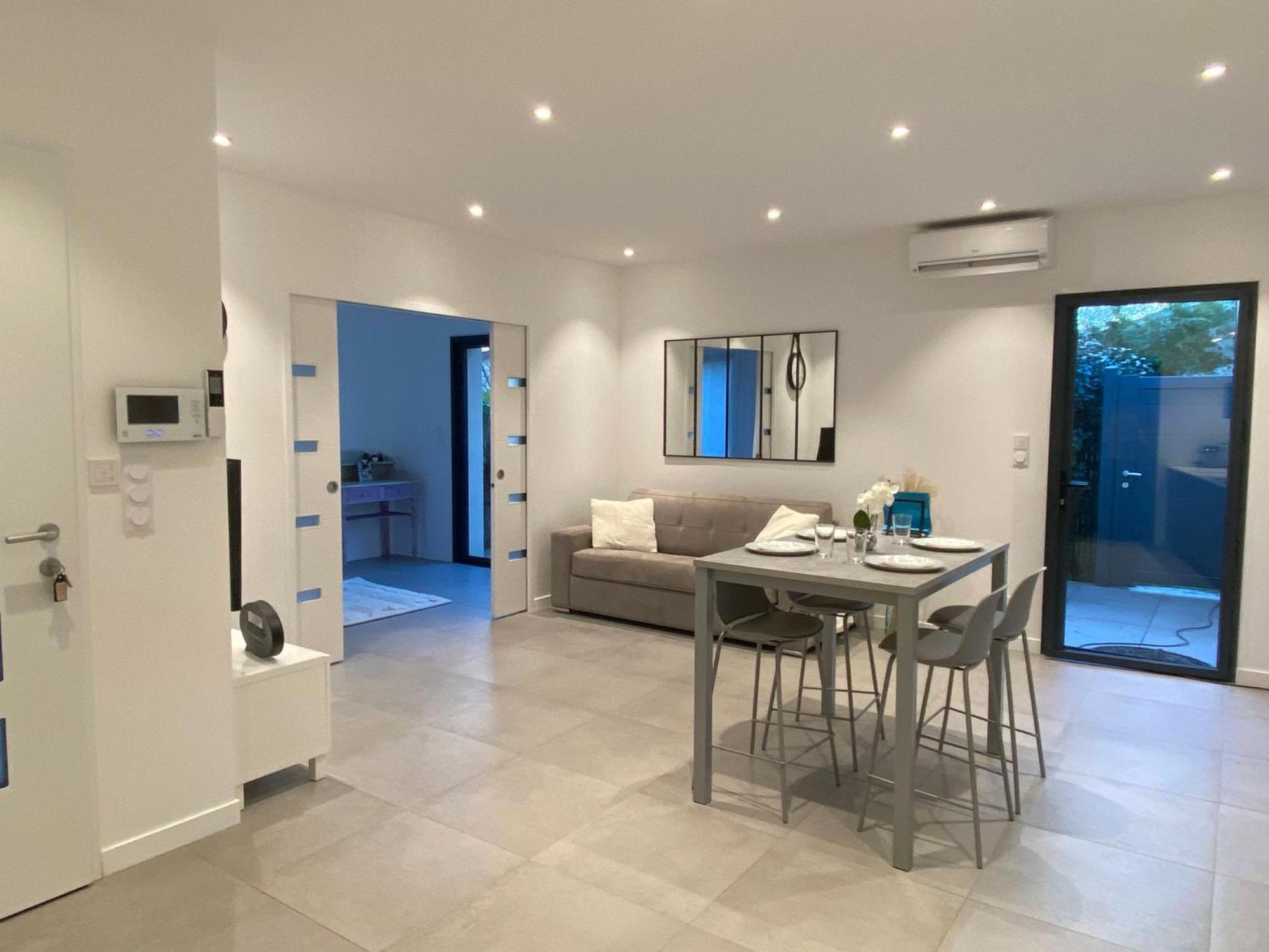 Maison Appart, Le Cocon Brindasien, 20 Min De Lyon, 66 M2