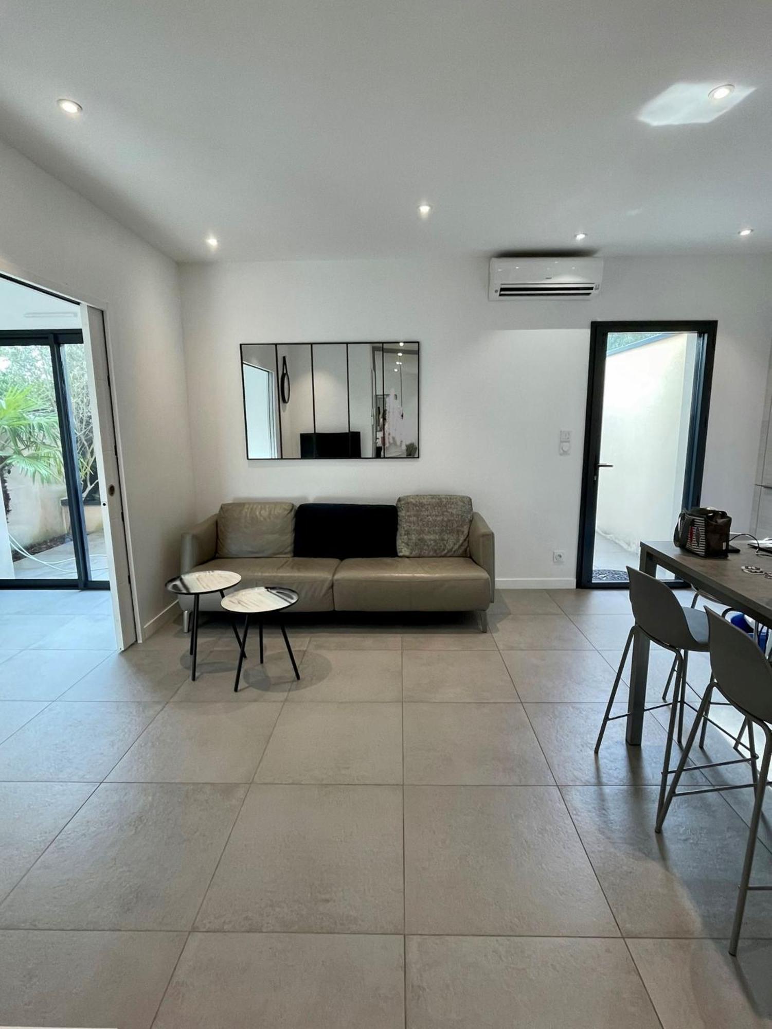 Appartement Maison Appart, Le Cocon Brindasien, 20 Min De Lyon, 66 M2